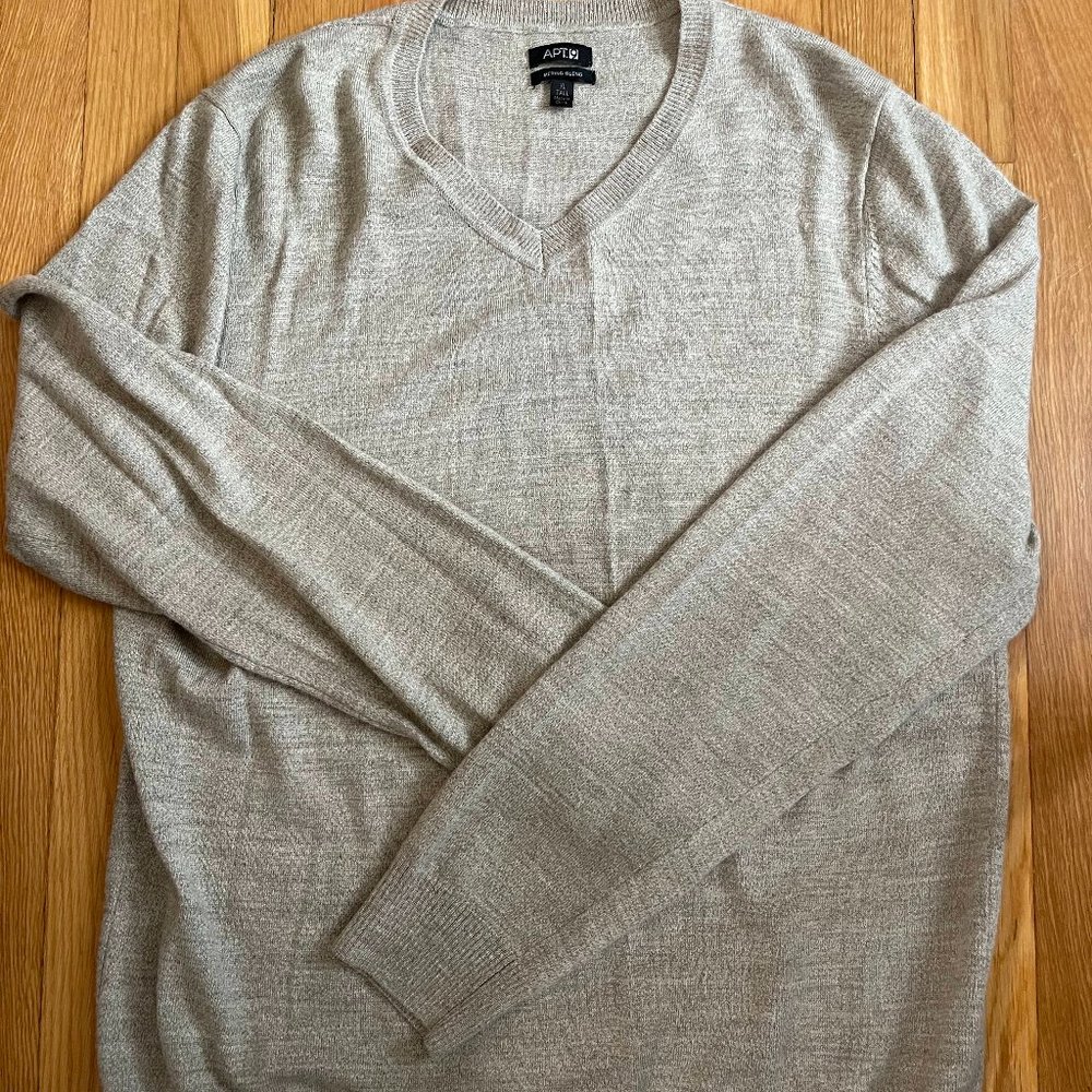 Apt. 9 Pullover V-Neck Sweater